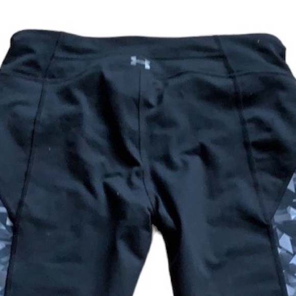 🏃♀️3/$10! Under Armour Womens Fitted Black & White Heatgear Leggings - Picture 6 of 9